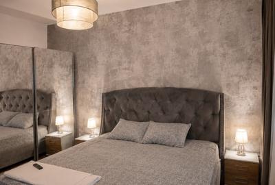 Apartament cu 2 camere decomandat, mobilat în Decebal