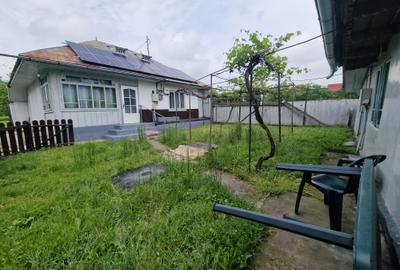 Casa la 5 km de Targu-Neamt - cu iaz si livada matura - gata pentru mutat - 8
