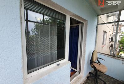 Apartament 2 camere decomandat, etaj 3/4 - zona Steaua - 19