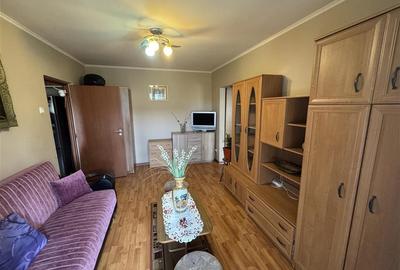 Apartament cu 2 camere, zona Rogerius - 2