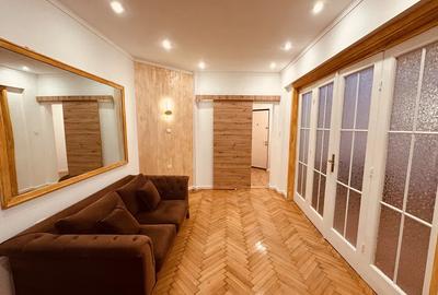 Apartament cu 2 camere semidecomandat, mobilat în Cișmigiu