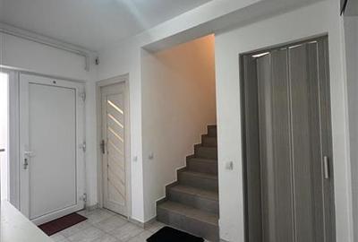 Casa Tip Duplex Parter + Etaj  ,120 mp utili + 273 mp teren! - 23