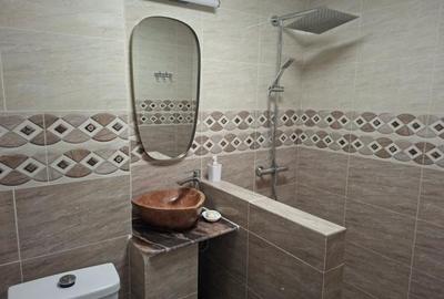 Apartament cu 3 camere semidecomandat , zona Centrala - 5