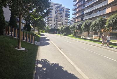 Apartament cu 2 camere semidecomandat în Sopor