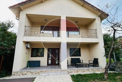 Casă individuală cu 5 camere în Bariera Vâlcii