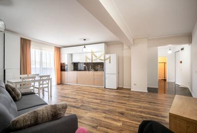 Apartament cu 3 camere semidecomandat, mobilat în Zorilor