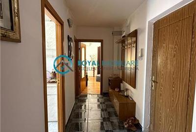 Royal Imobiliare - Vanzare apartament 2 camere zona Ultracentral - 11