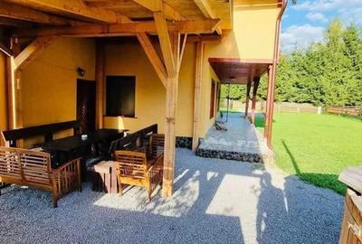 Vand in Cimpul Cetatii casa de vacanta cu 5 camere plus living, mobilat si utila - 5