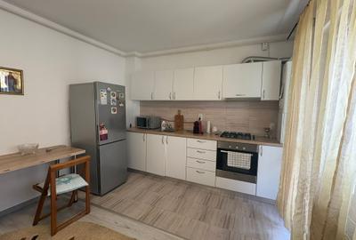 Apartament cu 3 camere în Metalurgiei