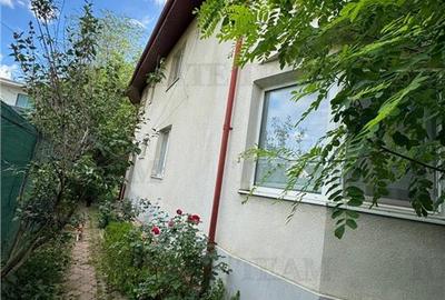 Lac Baneasa, Herastrau , proprietate compusa din 2 vile - 8