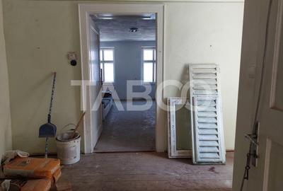 Comision 0-Apartament 2 camere 37mp la casa necesita renovare Cisnadie - 7