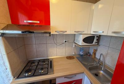Apartament 2 camere, str.Alunisului - 4