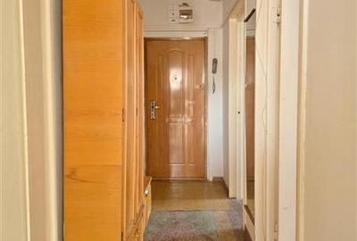 Apartament 3 camere, zona Astra - 6