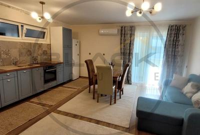 Apartament cu 2 camere semidecomandat, mobilat în Gheorgheni