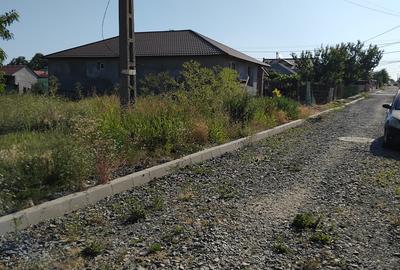 Teren Construcții intravilan de 500 mp, în Tuzla