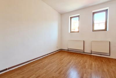Casa / 4 camere/ 160mp/ Birou/It/ Showroom - 18