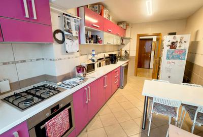 Vanzare apartament 2 camere, 72 mp, bloc 2007 Str. Tecuci, Galati - 2