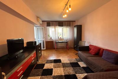 Apartament 3 camere mobilat - 10