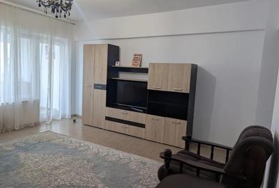 Apartament cu 2 camere decomandat, mobilat în Centru Civic