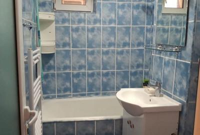 Inchiriez apartament 2 camere Micro 20 - 7