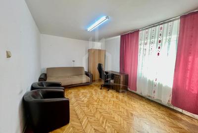 Apartament cu 2 camere decomandat în Ultracentral