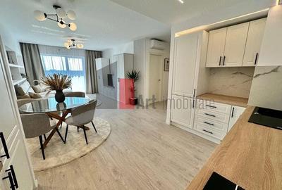 Apartament cu 3 camere decomandat în Drumul Taberei