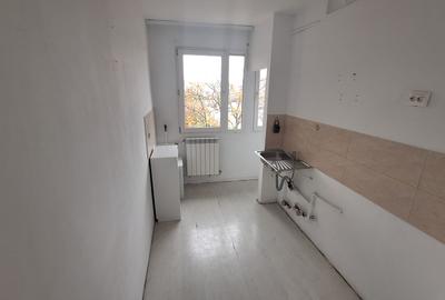 Apartament de vanzare in Constanta, Gara - 2 camere - 9