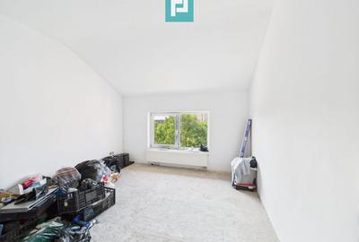 Casă P+E+M în zona Mehala pe arteră principală - 12