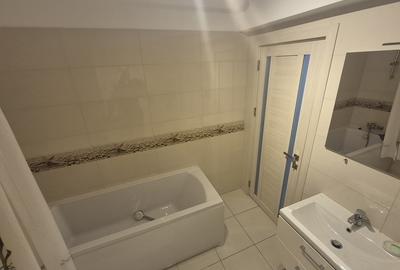 Apartament cu 2 camere semidecomandat în Semicentral