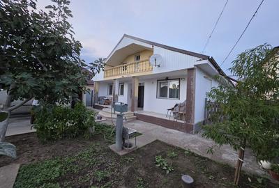 Casă individuală cu 5 camere în Valu lui Traian