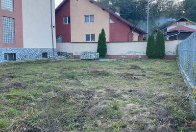Casă spatioasă cu teren 549mp în Călimănești (DN7) - 2