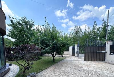 Casă cu 7 camere în Pipera