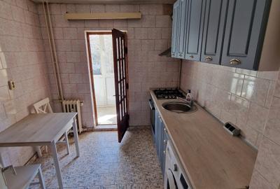 Apartament 2 camere, decomandat, Zona Brazda lui Novac - 4