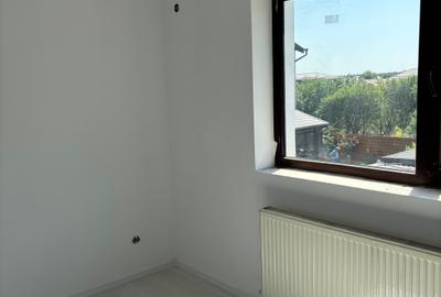 Casa moderna situata la 5 " manastire Cernica - 5