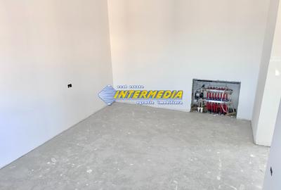 Casa Noua in Cetate 4 camere 117 mp. Teren 340 mp Finisata 90 % - 8