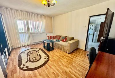 Apartament cu 2 camere decomandat în Cetate
