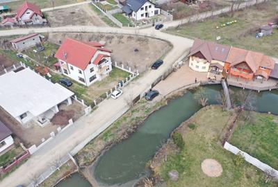 Casa de Vânzare cu lac - 2