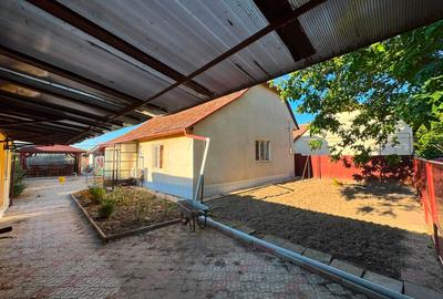 Casă individuală cu 3 camere în Săcălaz