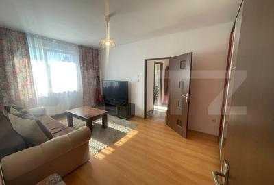 Apartament cu 2 camere semidecomandat, mobilat în Semicentral