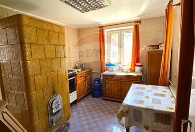 Casă / Vilă Moeciu de Sus, 6 camere, sub pretul pietei - 13