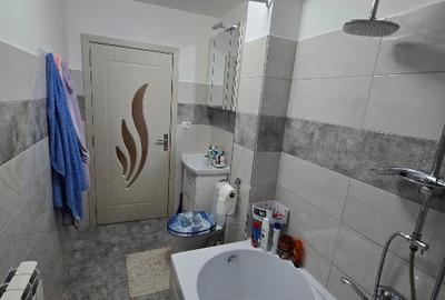Se vinde apartament  3 camere  Pasca zona Vale - 6