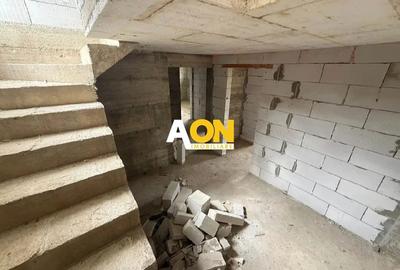 Casa la rosu, 5 camere, S+P, 547 mp teren, toate utilitatile, Cetate - 9