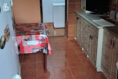Apartament 3 camere mobilat Micro 21 - 15