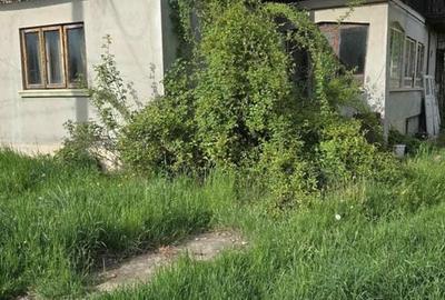 Breaza de Jos, Teren 2.000 mp si casa veche - 2