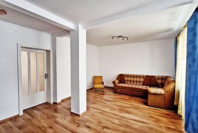 Dealul Cetatii, apartament in vila, 53mp, 140000 euro - 3