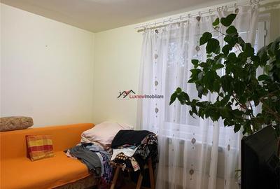 Apartament 2 camere + bucătărie, renovat recent, cu parcare – Dealul F - 16