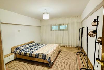 Apartament 4 camere de închiriat – zona Trocadero, str. Poporului - 3