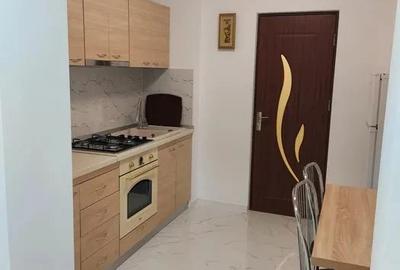 Apartament cu 2 camere - zona Nicolina - Rond Vechi - 1