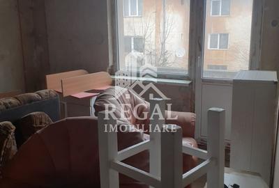 Apartament 2 camere de vânzare – Ghelari | Etaj 1/4 | 45 mp - 6