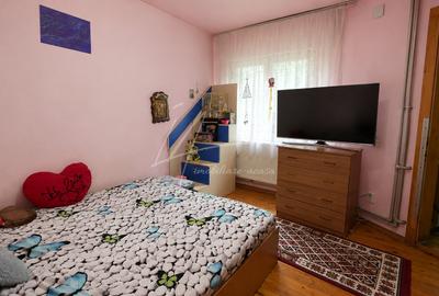 Pieptanari 100. Casele din umbra teilor. Rezidential sau comercial? - 31